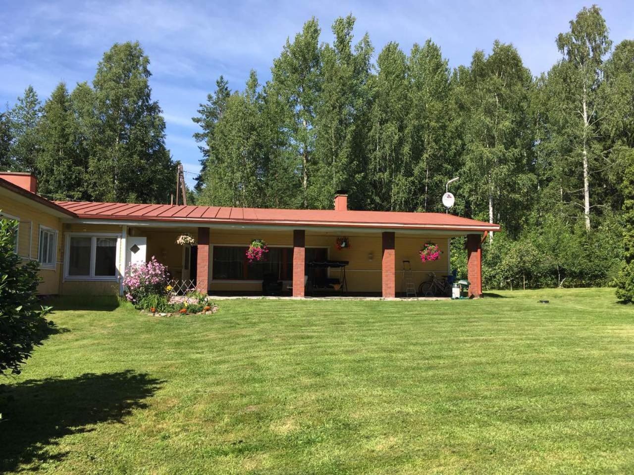 Pyhtaeae Garden Villa Pyhtaa Exteriér fotografie